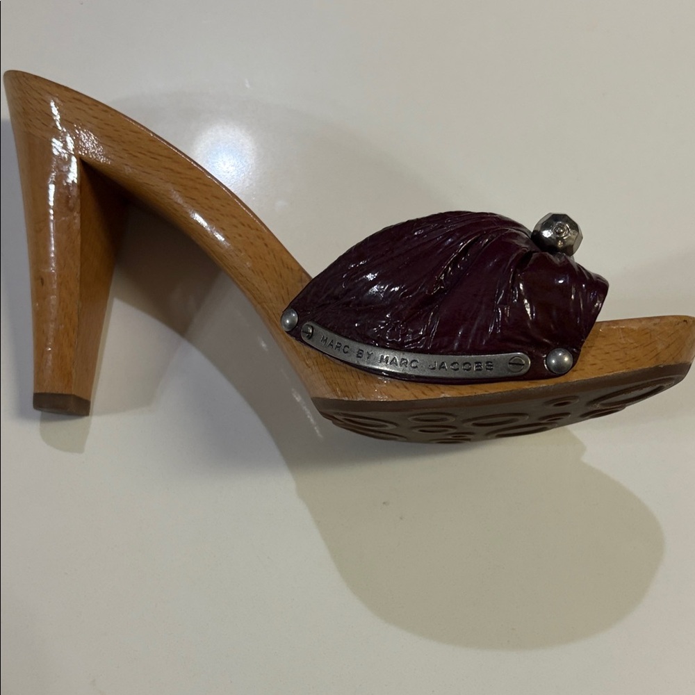 Marc Jacobs Wood Burgundy Mules with Bow Accent-Y2K - Picture 6 of 10